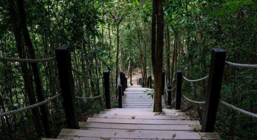 帕岸岛彩虹别墅 Baan Khai 外观 照片